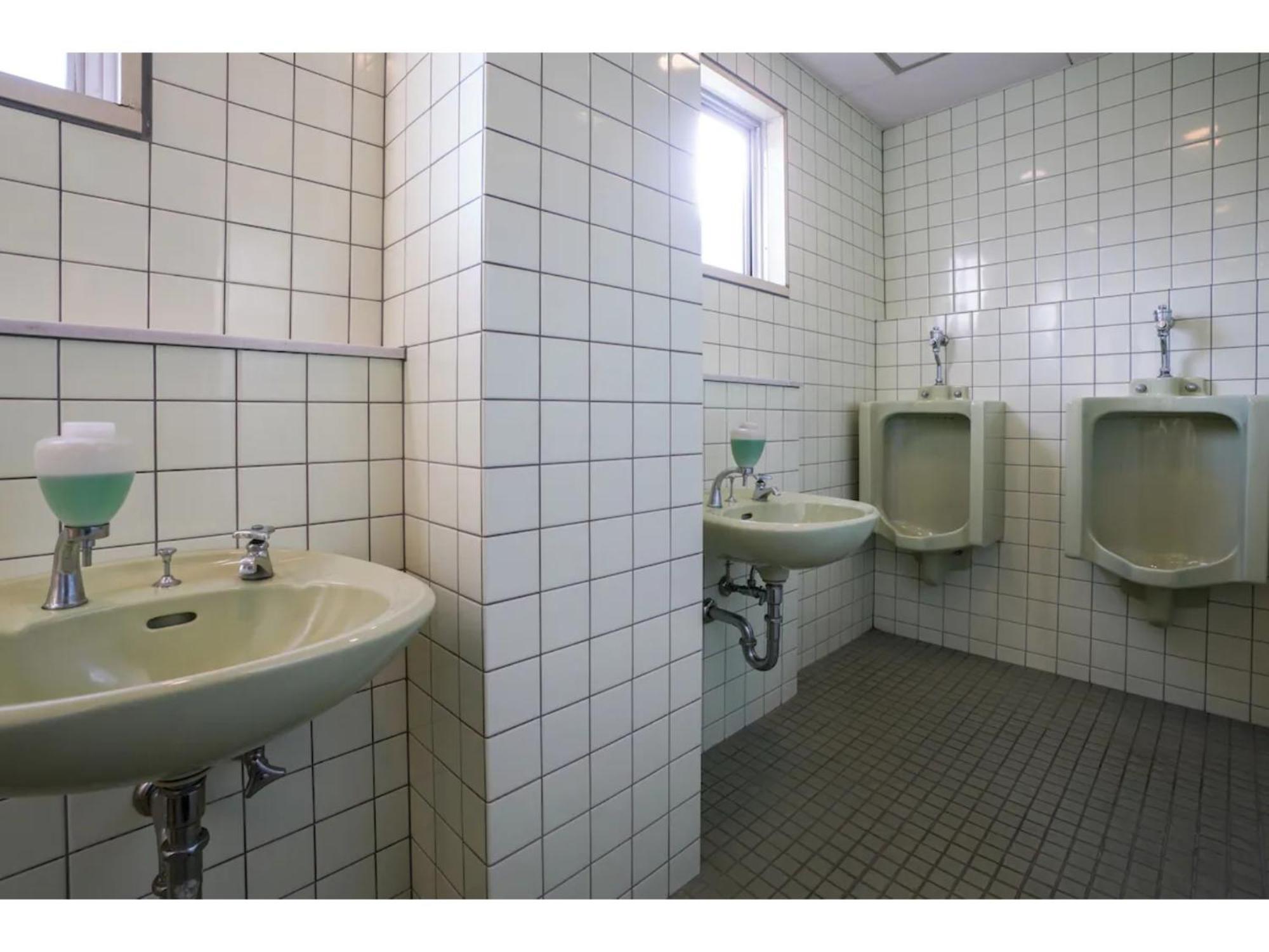 Male Only Capsule Inn Hamamatsucho - Vacation Stay 68799V Tokyo prefektur Exteriör bild