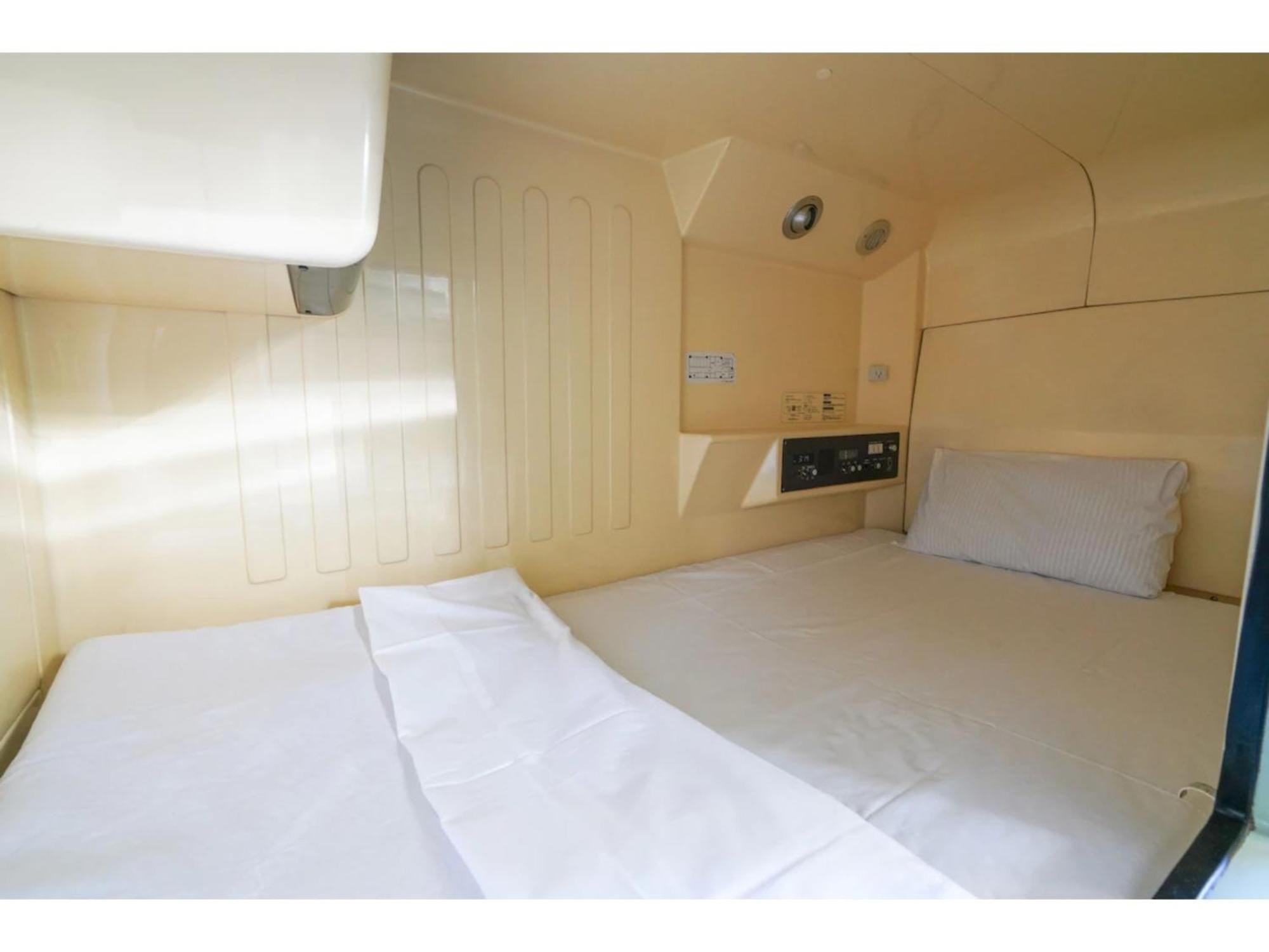 Male Only Capsule Inn Hamamatsucho - Vacation Stay 68799V Tokyo prefektur Exteriör bild
