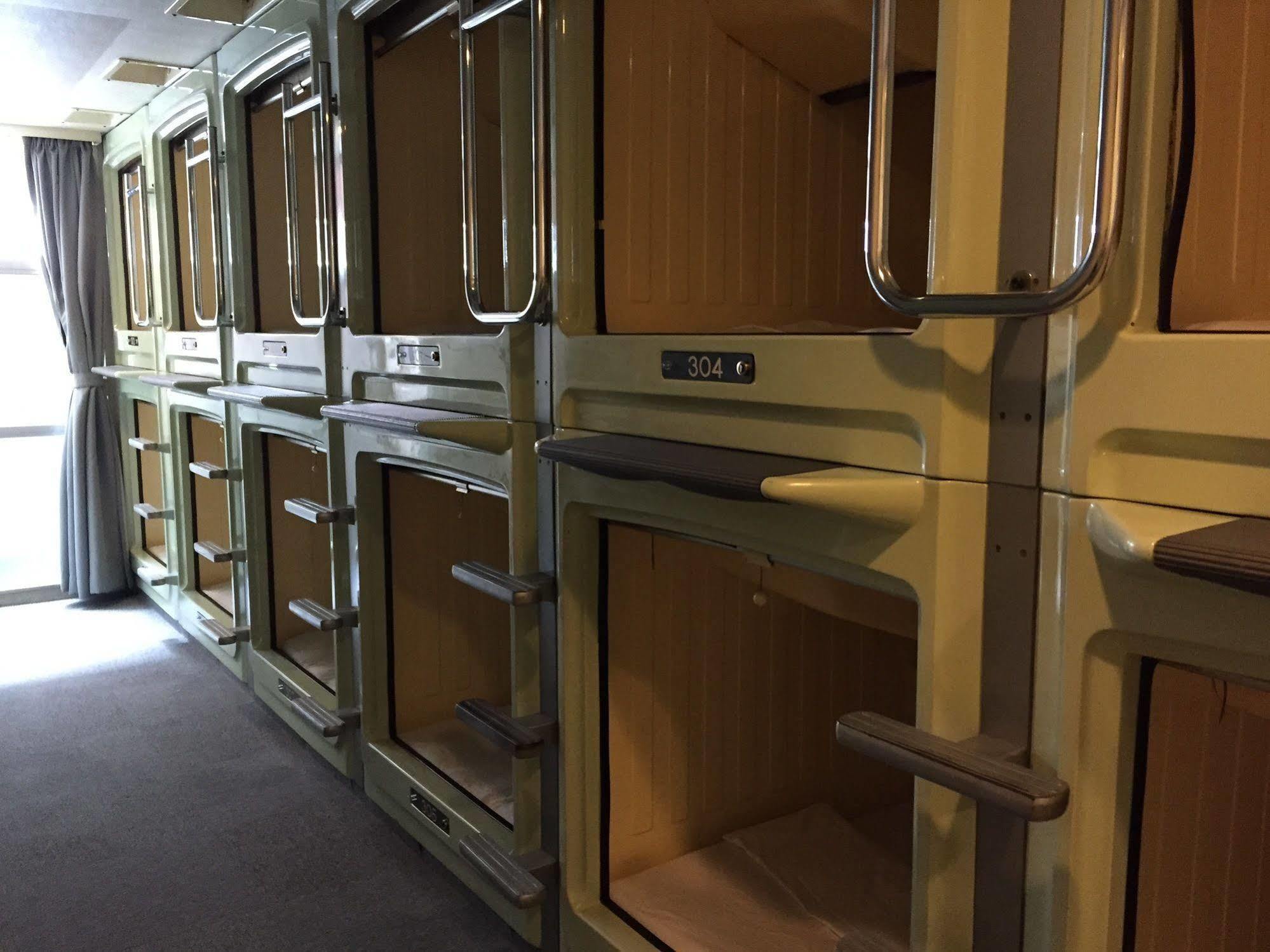 Male Only Capsule Inn Hamamatsucho - Vacation Stay 68799V Tokyo prefektur Exteriör bild